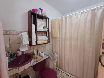 Venta de 2 Casas Independientes  en Tambor de Alajuela. RAH 26-1540