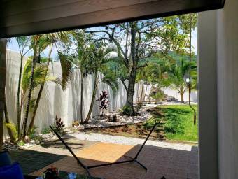 Se alquila casa con piscina privada en Santa Ana San José 26-1274 Se alquila casa con piscina privada en Santa Ana San José 26-1274