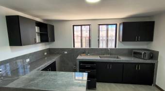 Casa en Alquiler l Rohrmoser, San José l PRECIO NEGOCIABLE.