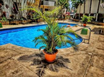 Se vende apartamento en Santa Ana San José 26-1008