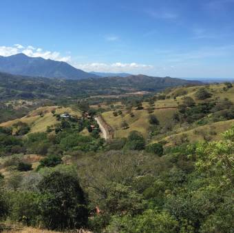 Terreno de ensueño con vistas espectaculares en Lapas #26-956 GS