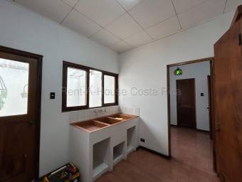 Apartamento tipo casa con vistas y privacidad en condominio exclusivo #26-1365 GS