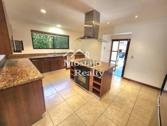 Venta de casa, Condominio Via Nova, Pozos Santa Ana Venta de casa, Condominio Via Nova, Pozos Santa Ana