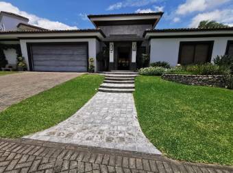 Venta Casa Condominio Oro Sol, Santa Ana, Costa Rica