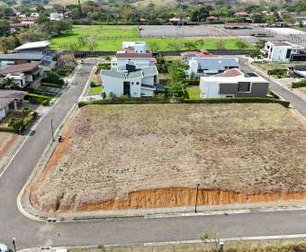 Lot for sale in the Hacienda Espavel Condominium, La Guacima.