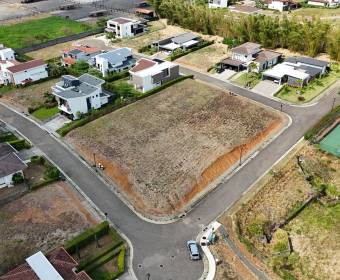 Lot for sale in the Hacienda Espavel Condominium, La Guacima.