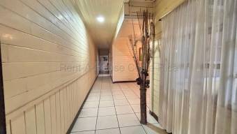 OPORTUNIDAD!!! Venta dePropiedad de uso mixto en Zapote