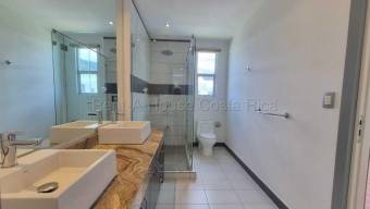 Descubre esta espectacular casa ubicada en Río Oro, Piedades de Santa Ana