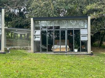 Casa moderna con uso comercial y diseño industrial contemporáneo 26-1341 GS