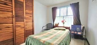 House for sale in Desamparados with a large green area