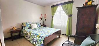 House for sale in Desamparados with a large green area