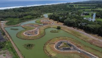 Lote plano con vista a lago en entorno natural exclusivo #26-470 GS Lote plano con vista a lago en entorno natural exclusivo #26-470 GS