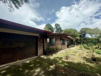 Venta de Casa en San Isidro-Grecia, Alajuela. RAH 26-339 PRECIO REBAJADO