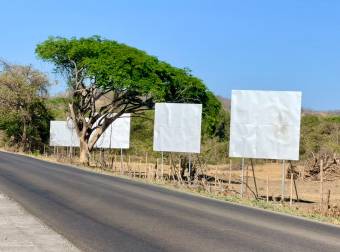 Billboard Rental Strategic Location