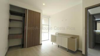 Casa moderna en Escazú con amenidades premium y clima de montaña #26-1670 GS