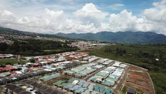 Propiedad amplia ideal para desarrollo residencial en condominio privado #26-1650 GS