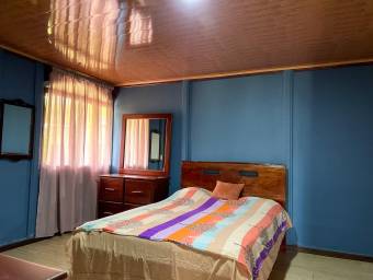 Casa rodeada de naturaleza con dos plantas independientes y amplio terreno #26-1641 GS