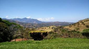 Amplio lote plano con vistas y gran potencial en residencial privado en Lapas #26-956 GS