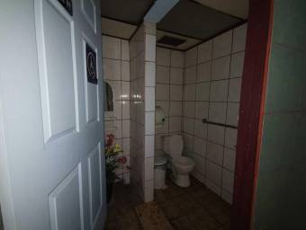 Local comercial de tres niveles con alta exposición en San Rafael Arriba #26-922 GS, $ 460,000, 3, San José, Desamparados