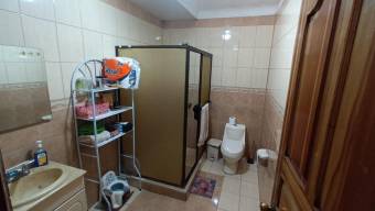 Venta de Local Comercial en El Guarco, Cartago. RAH 26-394, ₡ 105,000,000, 5, Cartago, El Guarco