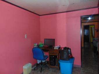RS Vende Cómoda Casa en la Trinidad de Moravia Listing 20-254