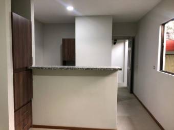 se alquila apartamento moderno en el centro de escazu 20-930