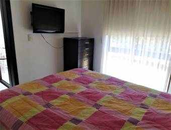 se alquila apartamento amoblado y  con jardin 20-751