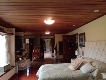 Beautiful rustic home, Concepcion de San Rafael, 5,000 sq. mtrs.