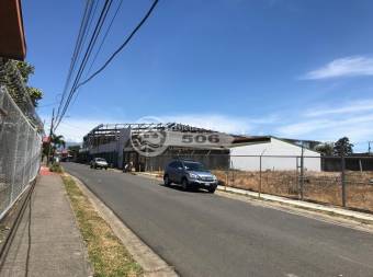 Lote comercial cerca de Mall Oxígeno Heredia #1025