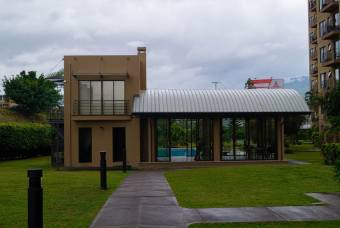 Hermoso apartamento equipado en Brisas del Oeste, Sabana. #21-1930