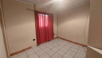 Casa de 3 Niveles en Venta, San Sebastian           CG-22-2135