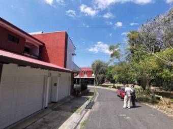 Casa en alquiler en Santo Domingo, Heredia. RAH 22-2171