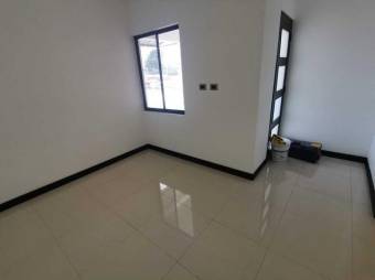 MLS-22-214 VENTA CASA SAN VICENTE MORAVIA SAN JOSE