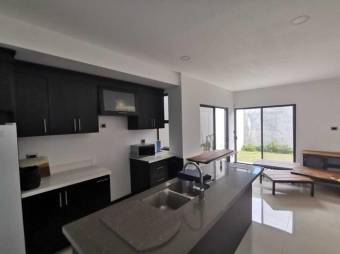 MLS-22-214 VENTA CASA SAN VICENTE MORAVIA SAN JOSE