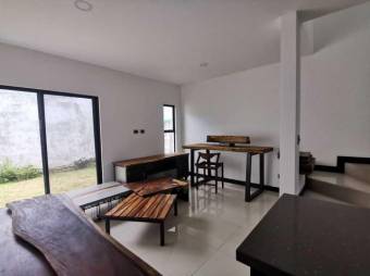 MLS-22-214 VENTA CASA SAN VICENTE MORAVIA SAN JOSE