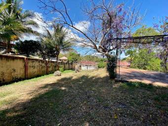 Lote en venta en Santa Ana, San José. RAH 22-2238