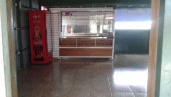 propiedad con local comercial y apartamento, ₡ 32,000,000, 1, San José, Acosta