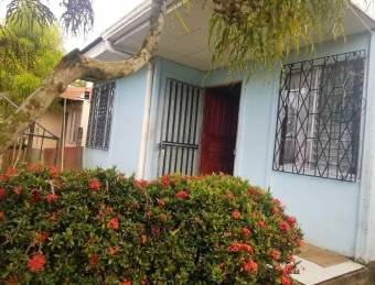 Comoda casa en Caribe Cariari, Venta          CG-21-2095