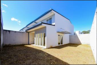 Venta de casa ubicada en San José, Santa Ana, Brasil