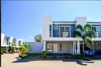 Venta de casa ubicada en San José, Santa Ana, Brasil