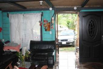 Bonita casa de 2 Niveles en Calle cañon de Guapiles, Venta          CG-21-978