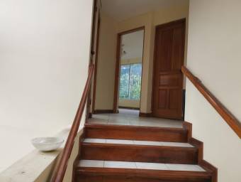 Casa en venta en Desamparados, San José. RAH 22-2297