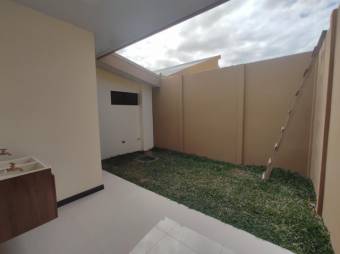 MLS-23-1386 VENTA CASA SAN RAFAEL HEREDIA