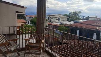 Se vende hermosa y espaciosa casa con patio y terraza en San Pablo de Heredia 23-1287