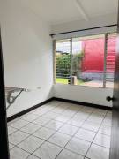 OPORTUNIDAD DE ALQUILAR APARTAMENTO EN GUAPILES 