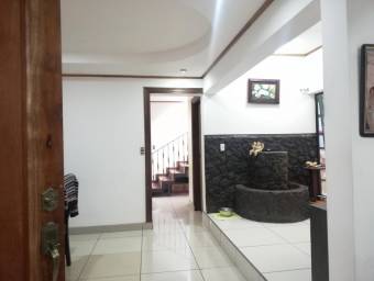 Casa en Venta en Desamparados, San José. RAH 23-2750