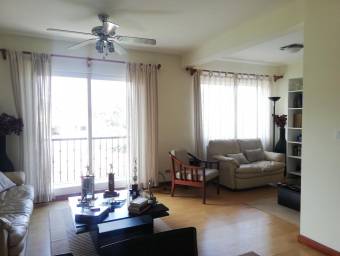 Apartamento en Alquiler en Escazú, San José. RAH 23-2740