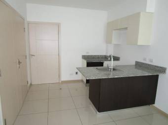 Apartamento en Venta en Ulloa, Heredia. RAH 23-2700