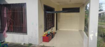 Bonita casa familiar en  Guapiles Centro,  En Venta    CG-23-2500