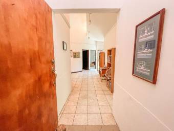 Casa en venta en Santa Ana, San José. RAH 22-216